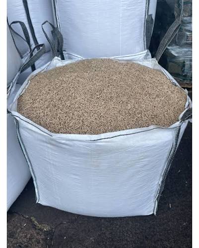 Premium wood pellets from a Portuguese wholesale pellet supplier